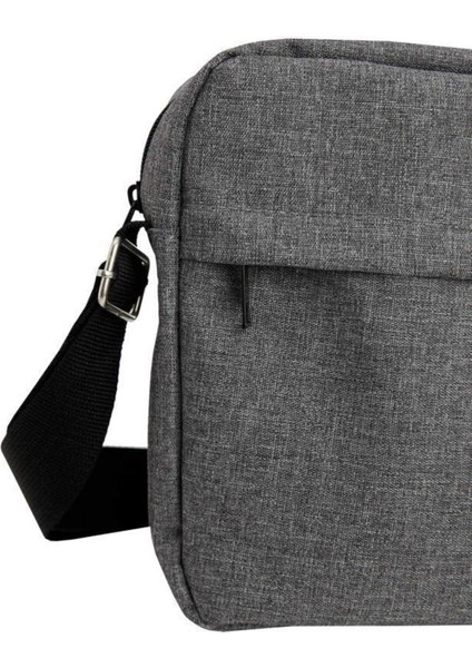 Gri Erkek Çanta, Şık ve Hafif Çapraz Askı Tasarımı, Rahat Kullanım fırsatları