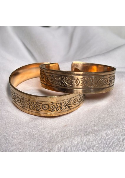 El Işlemesi Çiçekli Ham Bakır Bileklik Seti, 2'li Sağlık ve Şıklık Bilekliği
