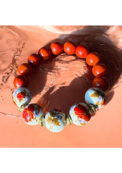 El Yapımı Kırmızı Mercan Taşlı Çiçek Tasarımlı Bileklik