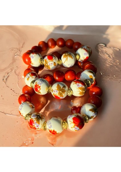 El Yapımı Kırmızı Mercan Taşlı Çiçek Tasarımlı Bileklik fırsatları