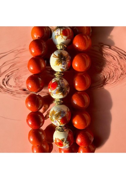 El Yapımı Kırmızı Mercan Taşlı Çiçek Tasarımlı Bileklik