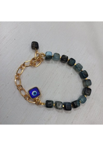 Gri Akik Bileklik, Şık ve Rahat Takı Seçeneği