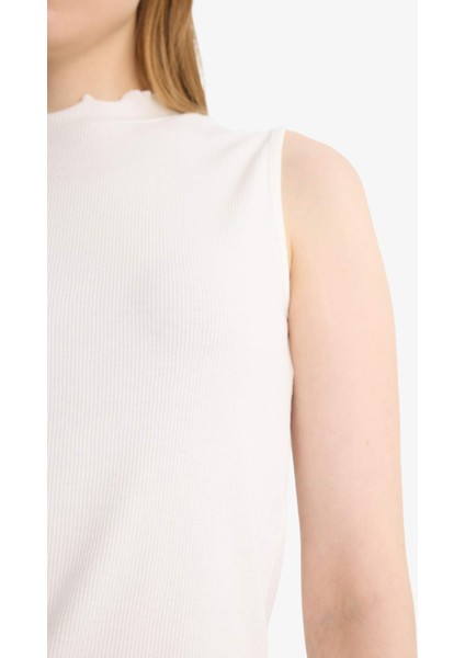 Slim Fit Dar Kesim Yarım Balıkçı Yaka Fitilli Kaşkorse Kolsuz Tunik G0050AX25HS fırsatları