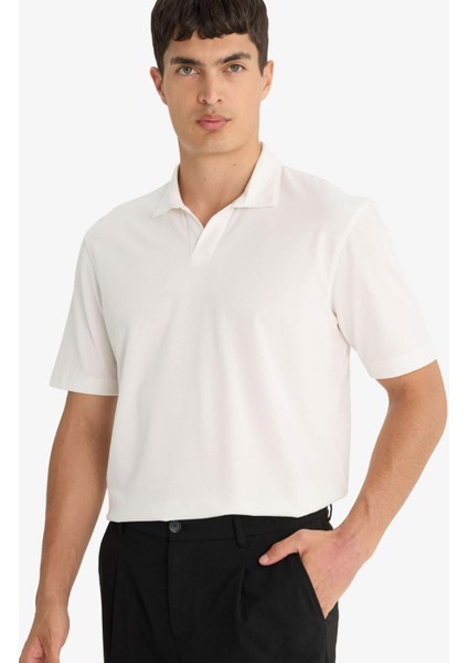 Regular Fit Polo Yaka İnce Dokulu Kısa Kollu Tişört F8477AX25AU