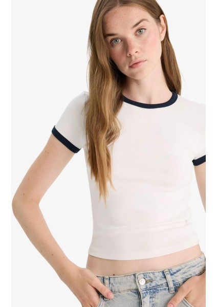 Fitted Bisiklet Yaka Ribana Kısa Kollu Tişört F9823AX25AU fırsatları