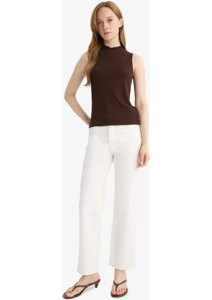 Slim Fit Dar Kesim Yarım Balıkçı Yaka Fitilli Kaşkorse Kolsuz Tunik G0050AX25HS fiyatları