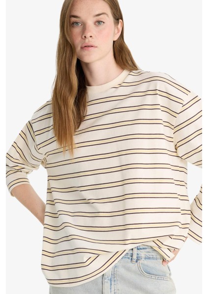 Loose Fit Bisiklet Yaka Çizgili Sweatshirt F7758AX25AU