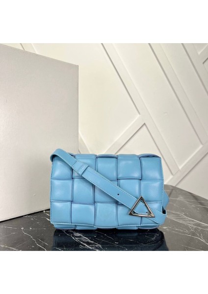 Şık ve Kaliteli Özel Tasarım Kadın El ve Omuz Çantası, Mavi Renk Seçeneği