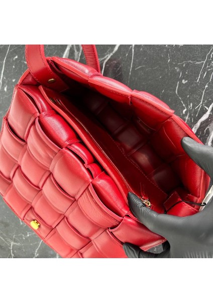 Şık ve Kaliteli Özel Tasarım Kadın El ve Omuz Çantası, Mavi Renk Seçeneği fiyatları