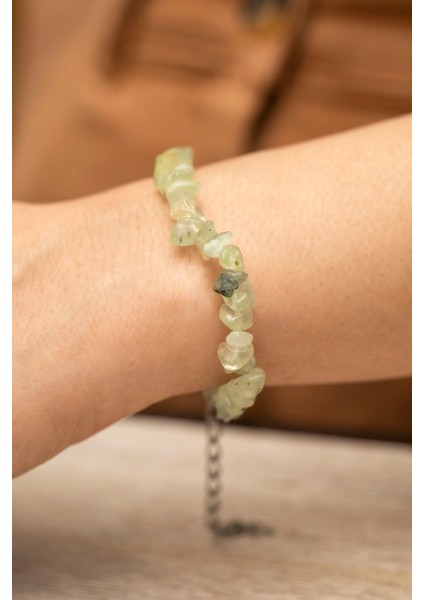 Renkli Doğal Taş Bileklik, Şık ve Enerji Dolu Takı Seçeneği