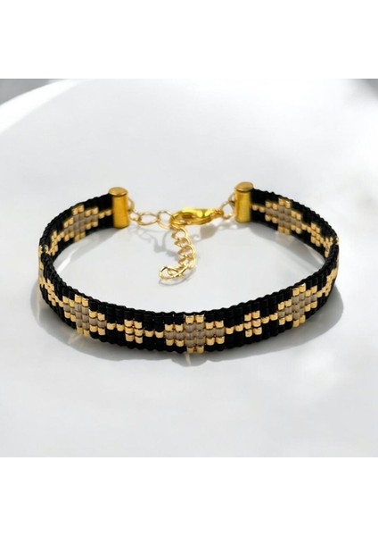 Siyah El Yapımı Bileklik, Şık ve Özgün Tasarım, Doğal ve Rahat Kullanım