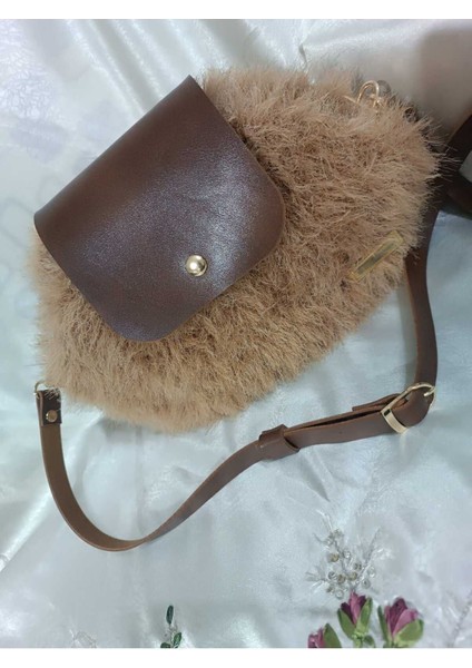 Bej Şık ve Hafif Günlük Kullanıma Uygun Taşınabilir Çanta