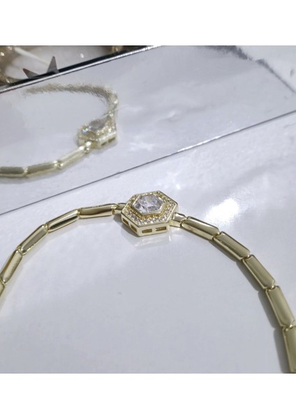 Şık Taşlı Altın Bileklik, Zarif ve Parlak Takı Seçeneği indirimleri