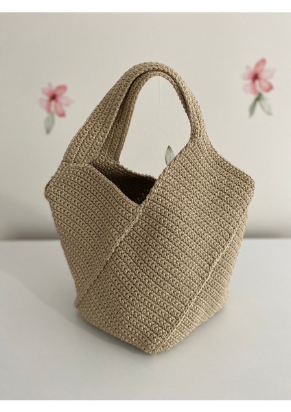 El Örgülü Krem Kol Çantası 28X35 Cm, Şık ve Kullanışlı Günlük Aksesuar