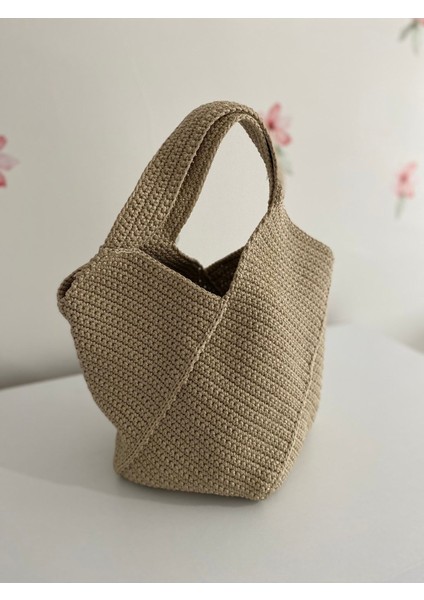 El Örgülü Krem Kol Çantası 28X35 Cm, Şık ve Kullanışlı Günlük Aksesuar