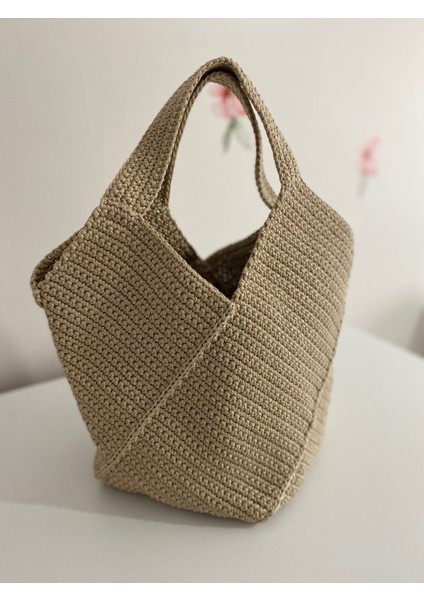 El Örgülü Krem Kol Çantası 28X35 Cm, Şık ve Kullanışlı Günlük Aksesuar