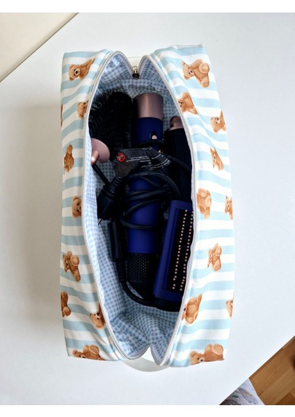 Ayıcık Desenli Mavi Dyson Airwrap Uyumlu Saç Şekillendirici Çantası 35x14x12, XXL Makyaj ve Kozmetik Organizer, %100 Pamuklu, Yıkanabilir, Seyahat ve Hediye İçin Ideal fiyatları