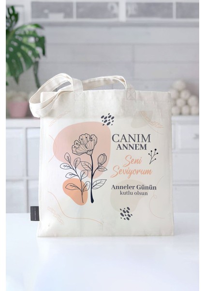 Beyaz Bebek Bezi Çantası, Şık ve Kullanışlı Anneler Için Ideal Hediye Seçeneği modelleri