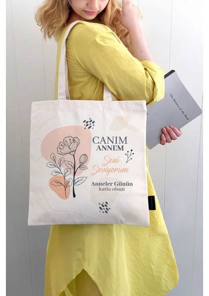 Beyaz Bebek Bezi Çantası, Şık ve Kullanışlı Anneler Için Ideal Hediye Seçeneği fırsatları