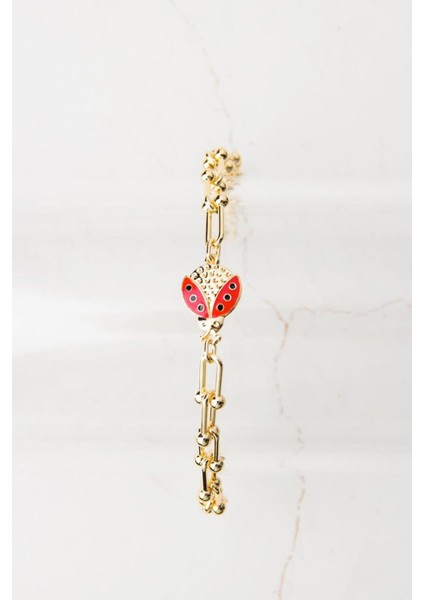 Uğur Böceği Temalı Şık Altın Renkli Bileklik, Zarif Takı Seçeneği