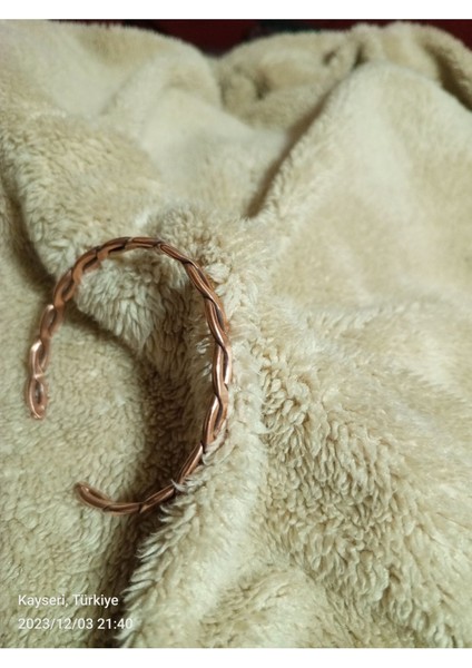 El Yapımı Saf Bakır Dövme Bilezik, Manyetik Alanlı, Şık ve Doğal Tasarım. modelleri