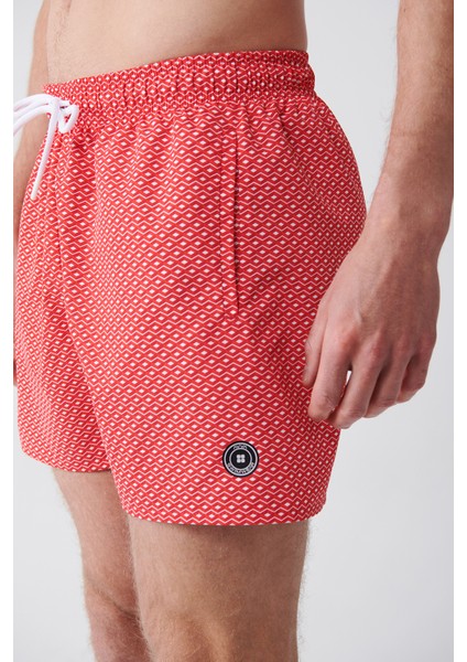 Kırmızı-beyaz Hızlı Kuruyan Baskılı Standart Boy Comfort Fit Mayo Deniz Şortu E003802