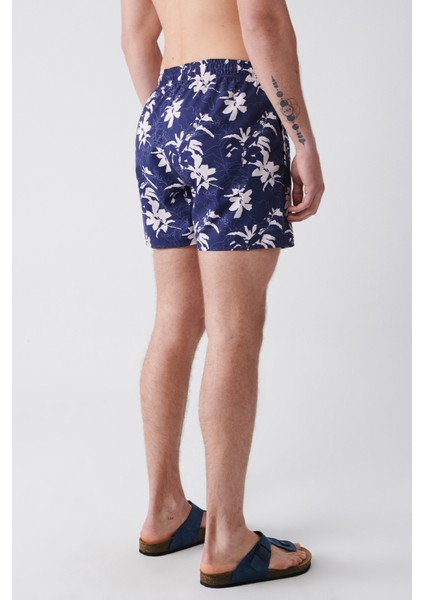 Beyaz-lacivert Hızlı Kuruyan Baskılı Standart Boy Comfort Fit Mayo Deniz Şortu E003802