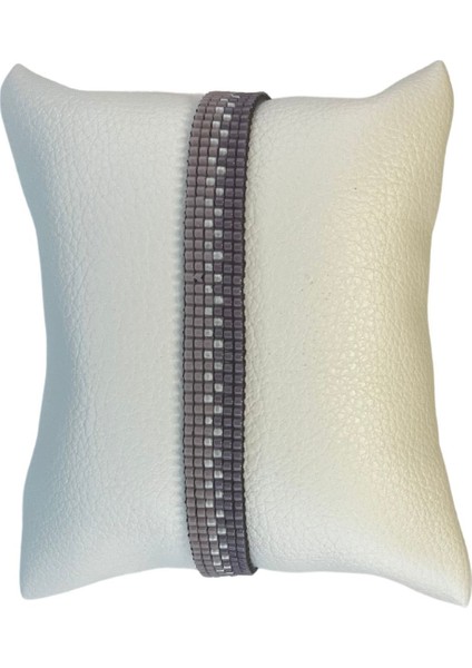 Renkli El Yapımı Küçük Boy Bileklik, Şık ve Doğal Görünüm