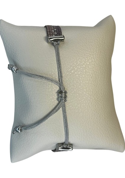 Renkli El Yapımı Küçük Boy Bileklik, Şık ve Doğal Görünüm modelleri