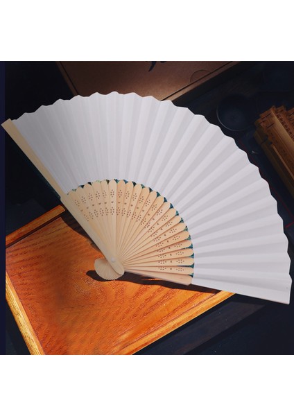 50 Adet/grup Beyaz Katlanır Zarif Kağıt El Yelpazesi Düğün Parti Iyilik 21 cm (Beyaz) (Yurt Dışından) indirimleri