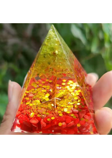 50MM Kristaller Orgon Piramit Enerji Jeneratörü Doğal Peridot Reiki Çakra Meditasyonu S4 (Yurt Dışından) fırsatları