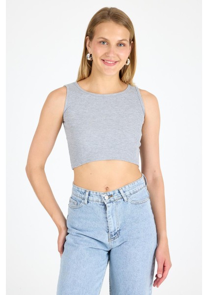 Kadın Pamuklu Fitilli Halter Yaka Kalın Askılı Crop Gri