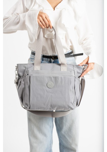 Kadın Büyük Boy 4 Bölmeli Suya Dayanıklı Paraşüt Kumaş Çapraz ve Omuz Askılı Çanta modelleri