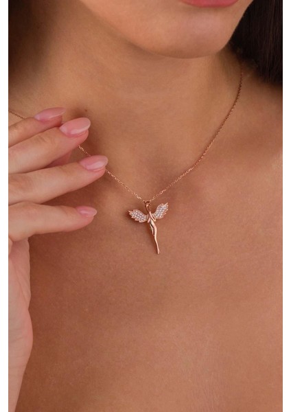 Melek Figürlü Gümüş Kolye fırsatları