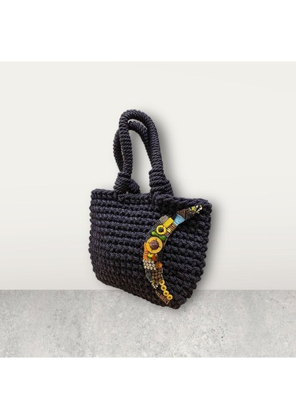 Lacivert Örgü Çanta, Şık ve Kullanışlı El Işi Aksesuar.