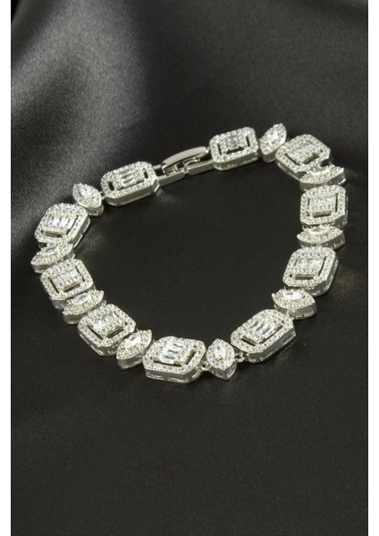 Baget Taşlı Lüks Çelik Bileklik