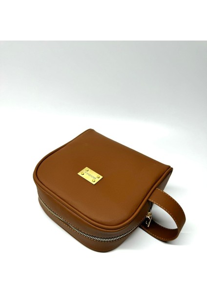 Orta Boy Kahverengi Kişisel Bakım ve Seyahat Çantası fiyatları