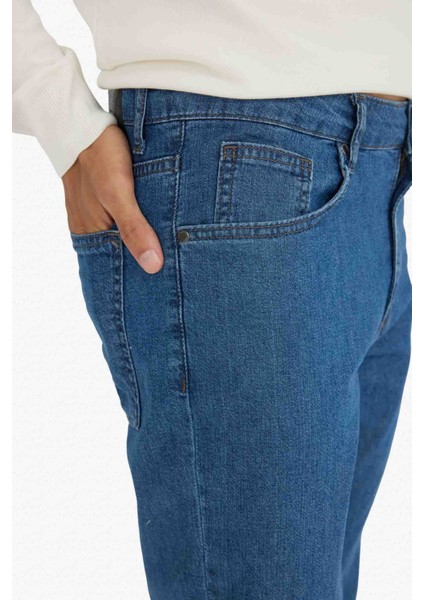 %100 Pamuk Tapered Fit Daralan Paça Jean Pantolon F8016AX25AU