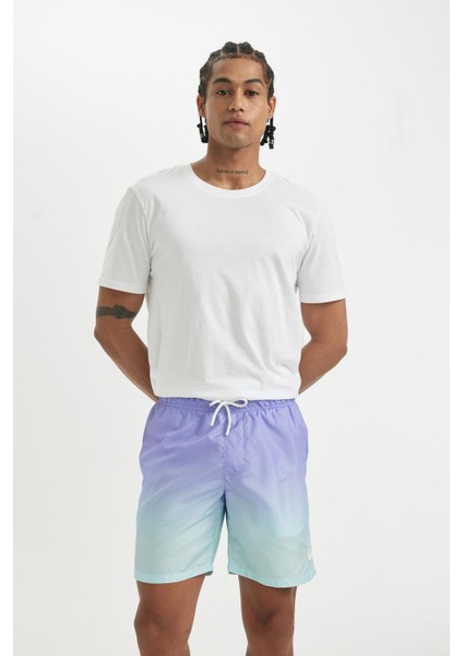 Regular Fit Degrade Baskılı File Astarlı Diz Üstü Deniz Şortu Z6873AZ24HS fırsatları