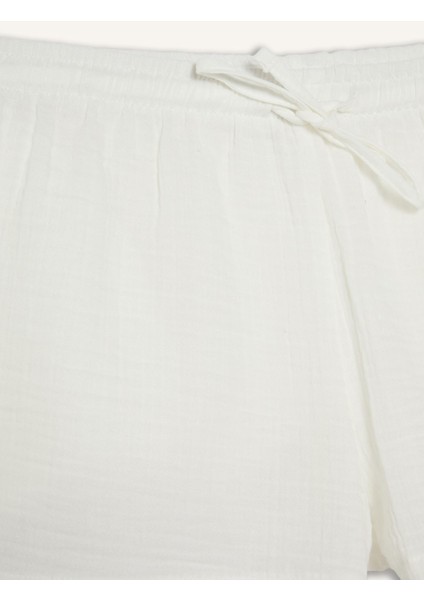 A Kesim Normal Bel Kısa Paça Müslin Şort F2868AX25SM