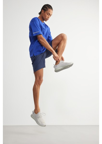 Fit Hızlı Kuruyan Slim Fit Dar Kesim Sporcu Standart Paça Şort V3030AZ25SP fiyatları