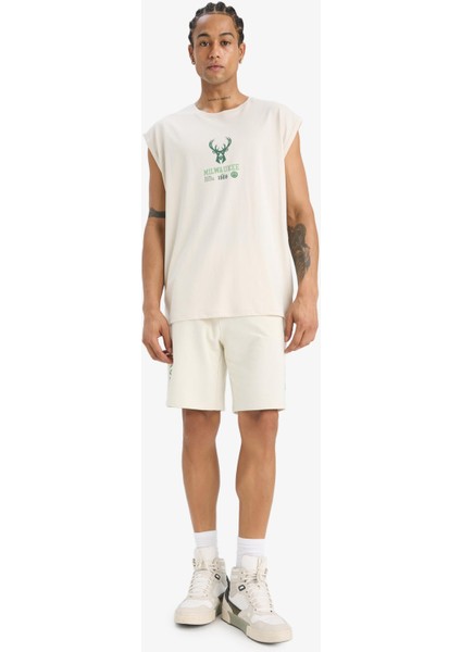 Fit NBA Milwaukee Bucks Standart Fit Kısa Paça Şort modelleri