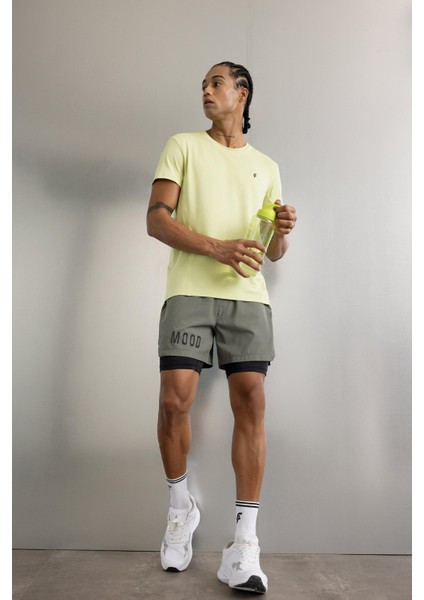 Slim Fit Dar Kesim Fermuarlı Telefon Cepli Sporcu Taytlı Şort Z2147AZ24AU