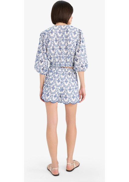 Desenli Nakışlı Brode Plaj Şortu-Fall in Love C6173AX25SM indirimleri