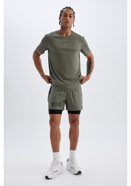 Slim Fit Dar Kesim Fermuarlı Telefon Cepli Sporcu Taytlı Şort Z2147AZ24AU fırsatları