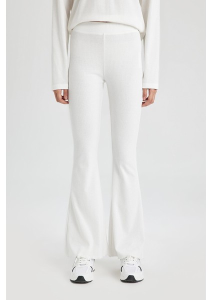 Fit Flare Fit İspanyol Paça Standart Boy Ribana İnce Pantolon B9023AX24SM indirimleri