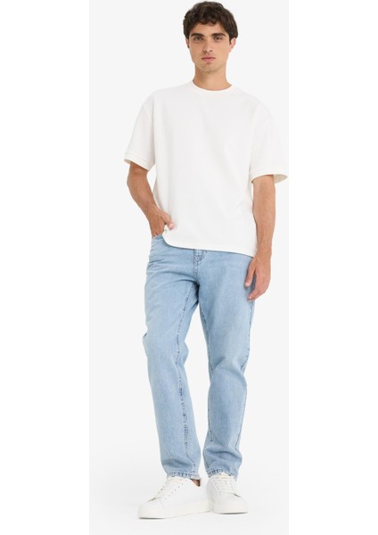 %100 Pamuk 90's Slim Fit Dar Kalıp Yüksek Bel Dar Paça Jean Yıkamalı Pantolon E1371AX25AU