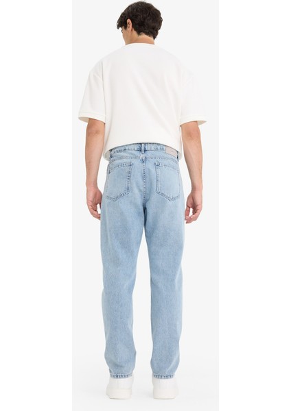 %100 Pamuk 90's Slim Fit Dar Kalıp Yüksek Bel Dar Paça Jean Yıkamalı Pantolon E1371AX25AU