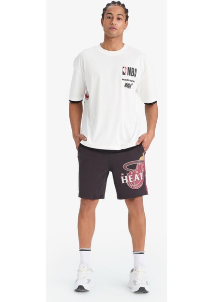 Fit NBA Miami Heat Standart Fit Kısa Paça Şort E2190AX25SM