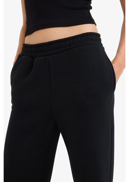Straight Fit Kalın Eşofman Altı Cepli Standart Boy E9617AX25SP indirimleri